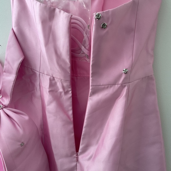 ALFRED SUNG Strapless A-Line Modern Bow Pockets Satin Pink Maxi Dress NWT size 0 - Picture 11 of 15